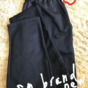 Nike Men’s Navy pants